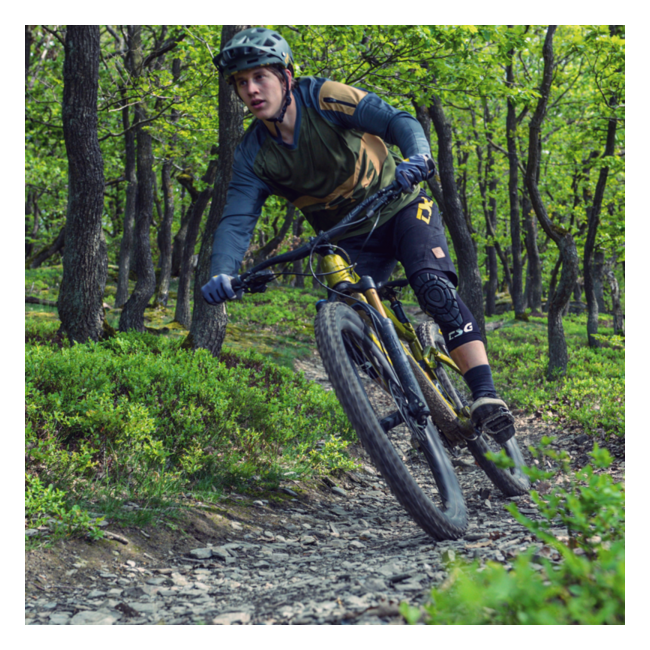 Genunchiere TSG Joint Airknit - Black