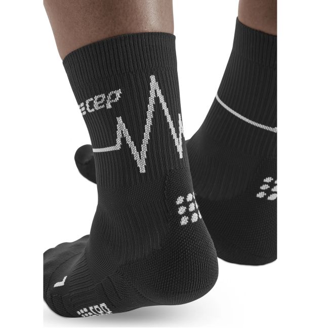 CEP - sosete medii de compresie 18cm pentru barbati Mid Cut Heartbeat - negru dark clouds alb