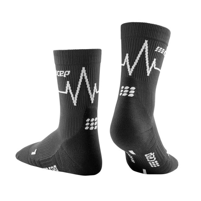 CEP - sosete medii de compresie 18cm pentru femei Mid Cut Heartbeat - negru dark clouds alb