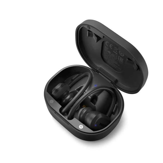 Philips Casti audio Sport seria 7000 in-aer TAA7306BK/00 Bluetooth cu senzor puls, curatare UV, protectie IP57 apa si praf autonomie 24 ore