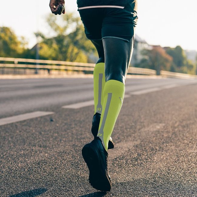 CEP - Sosete compresie alergare pentru barbati 3.0 men socks - galben lime gri deschis