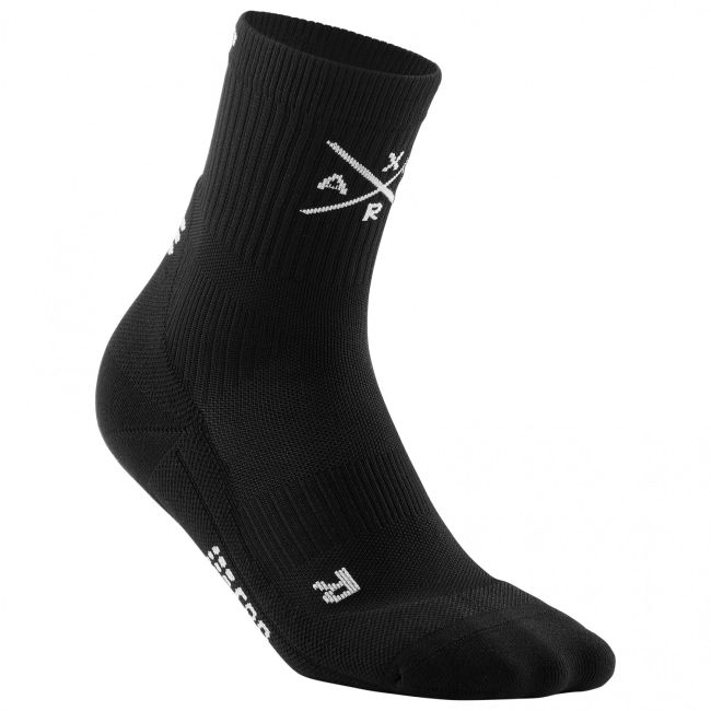 CEP - Sosete scurte compresie mid cut pentru femei Xtra Mile socks - negru alb
