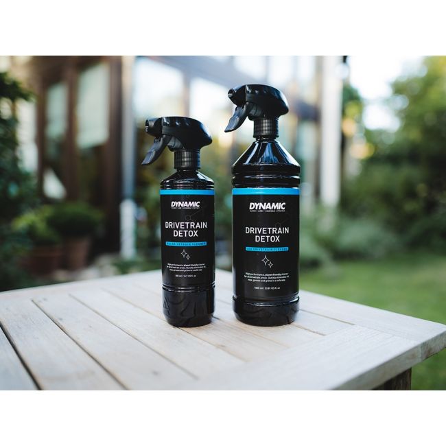 Dynamic Bike Care - Spray bio curatare transmisie bicicleta, cu pulverizator (Bio) Drivetrain Detox Cleaner - sticla 1 litru