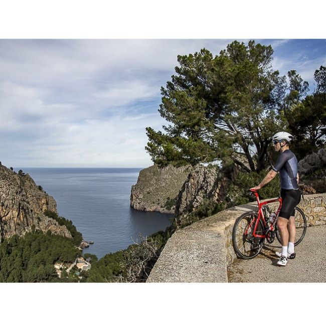 Castelli Free Aero Race 4 - pantaloni scurti pentru ciclism cu bretele - albastru savile gri