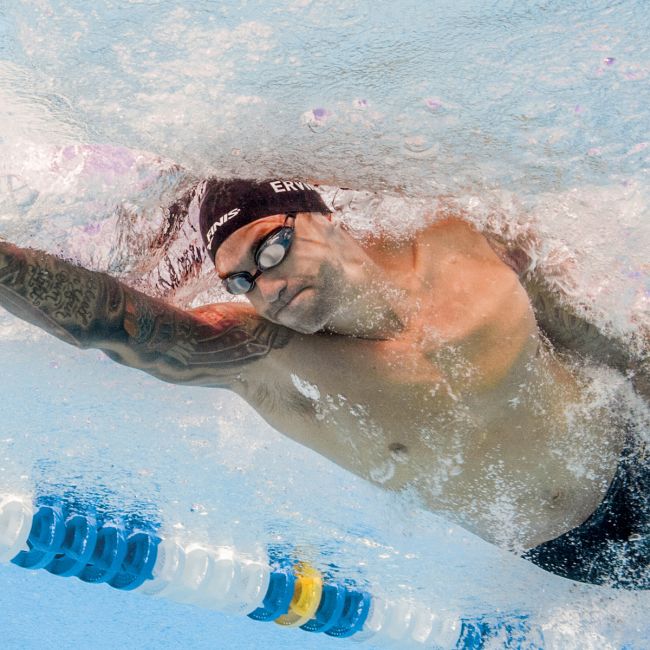 Finis - ochelari inot adulti Bolt Goggles - negru gri fumuriu