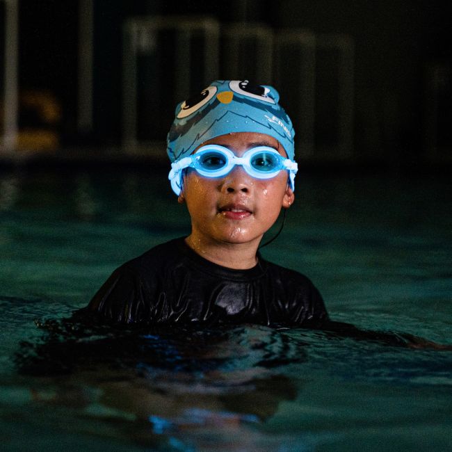 Finis - ochelari inot vizibilitate sporita pentru copii FlowGlows (Glow in the dark) Goggles - albastru