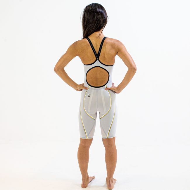 Finis - Costum inot tehnic pentru fete sau femei - Rival 2.0 Open Back Kneeskin - alb