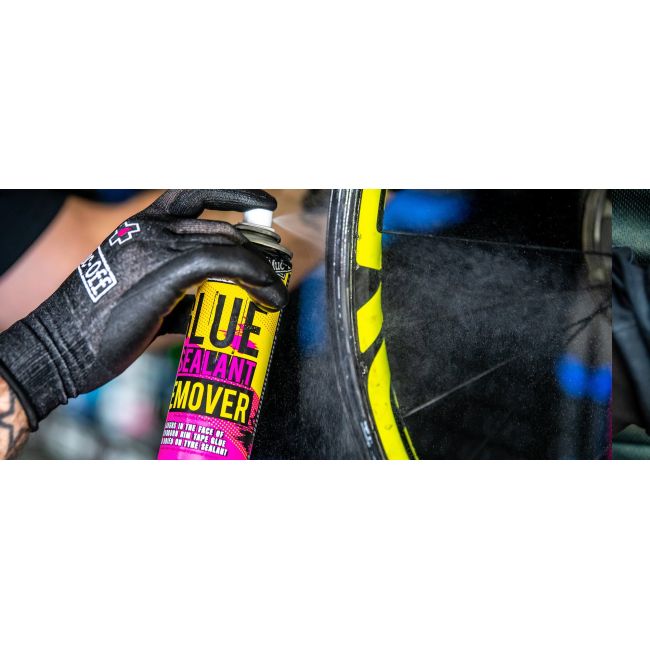 Muc-Off - Solutie pentru curatarea adezivului sau a solutiei anti-pana Glue and sealant remover - 200ml