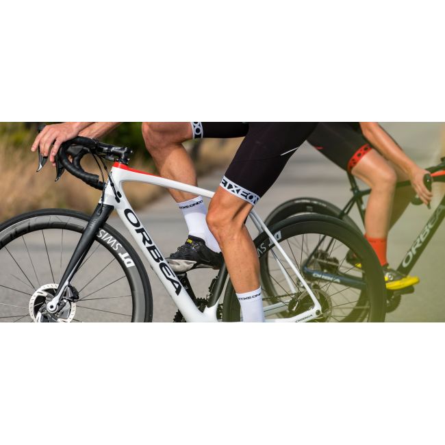 Orbea - bicicleta sosea cursiera - Avant H60-D - alb-negru