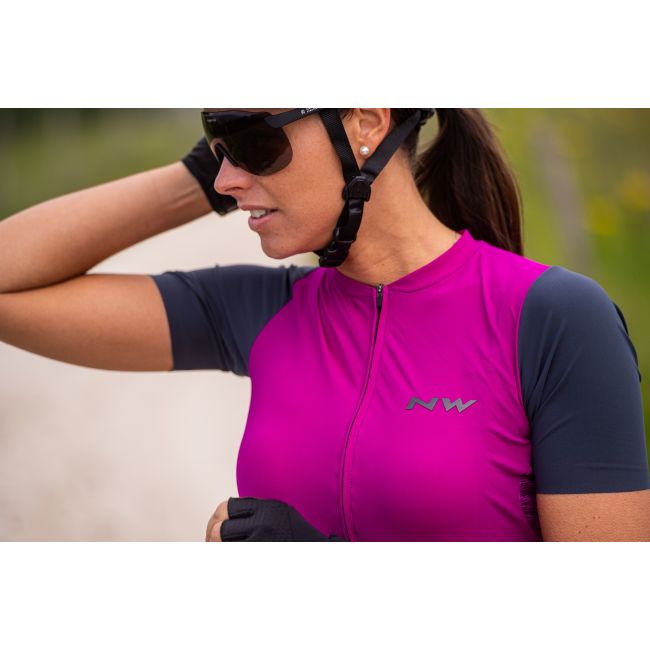 Northwave - tricou pentru ciclism cu maneca scurta pentru femei Extreme Jersey - negru gri