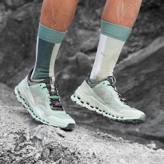 On Cloudultra - pantofi alergare trail pentru femei - Moss Eclipse