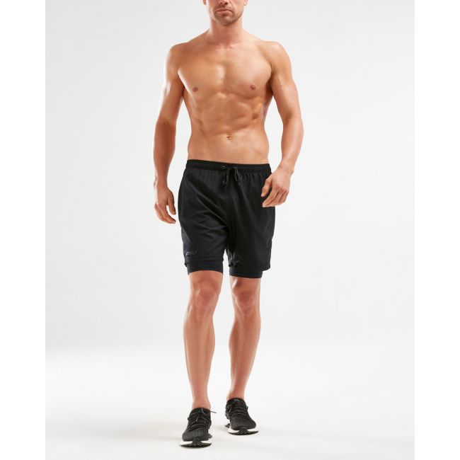 2XU - pantaloni scurti 2in1 cu colanti compresie pentru barbati XCTRL 7 inch short with compression - negru