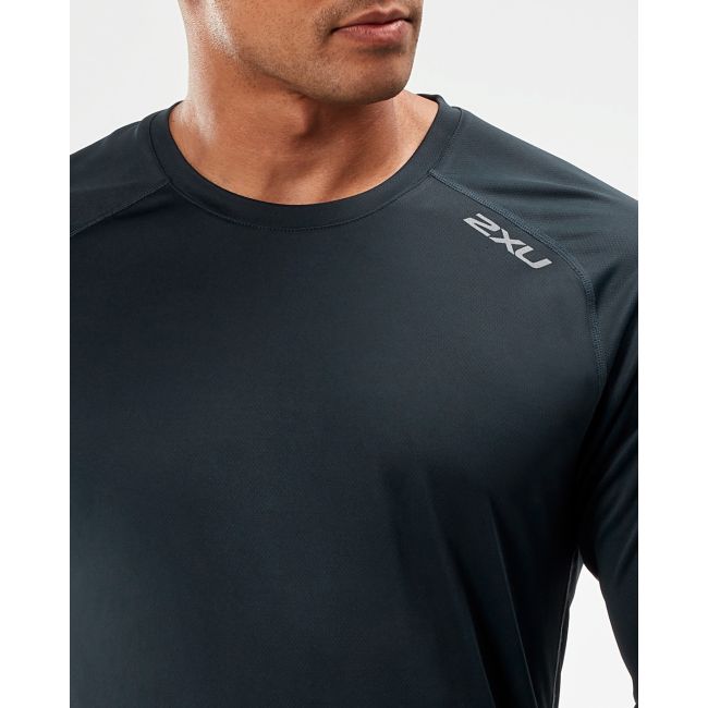 2XU - Bluza cu maneca lunga barbati XVENT Long Sleeve Top - albastru spatial Reflexiv