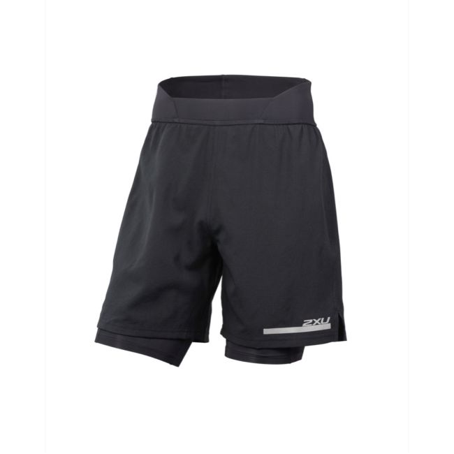 2XU - Pantaloni scurti compresie alergare 2 in 1 barbati Comp 7" Shorts - negru argintiu