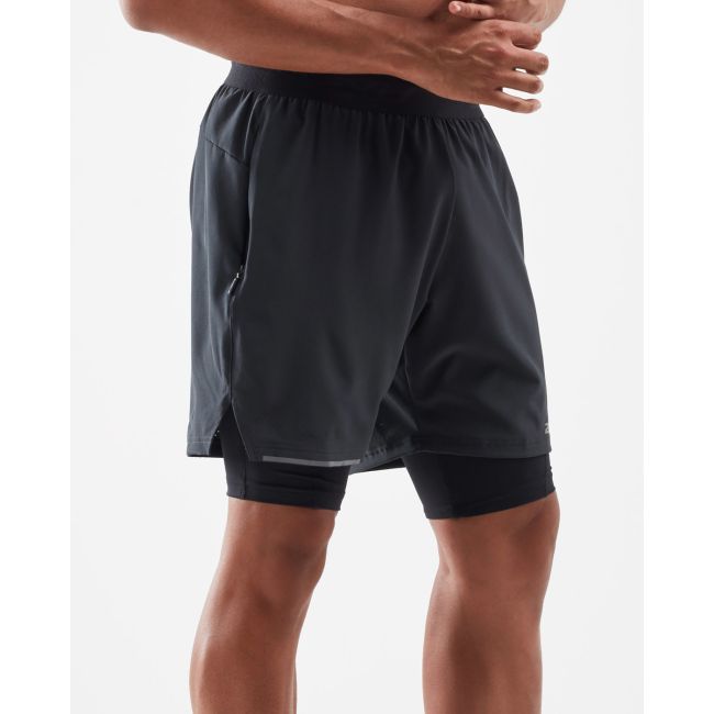 2XU - Pantaloni scurti de alergare pentru barbati 2-in-1 XVENT 7 inch - negru argintiu reflexiv