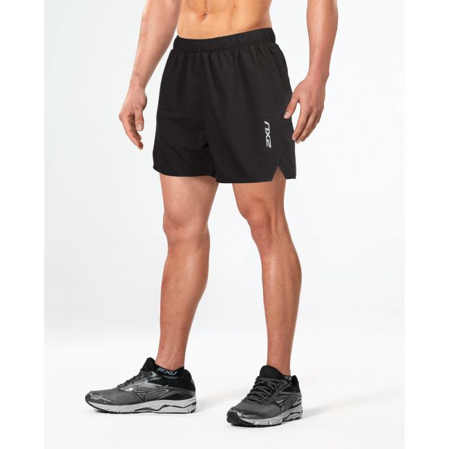 2XU - Pantaloni scurti de alergare pentru barbati XVENT Vapourise 5" - negru