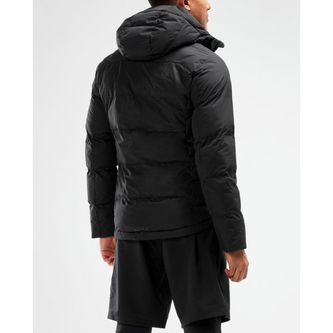 2XU - Jacheta rezistenta apa barbati Transit Insulation Jacket - negru