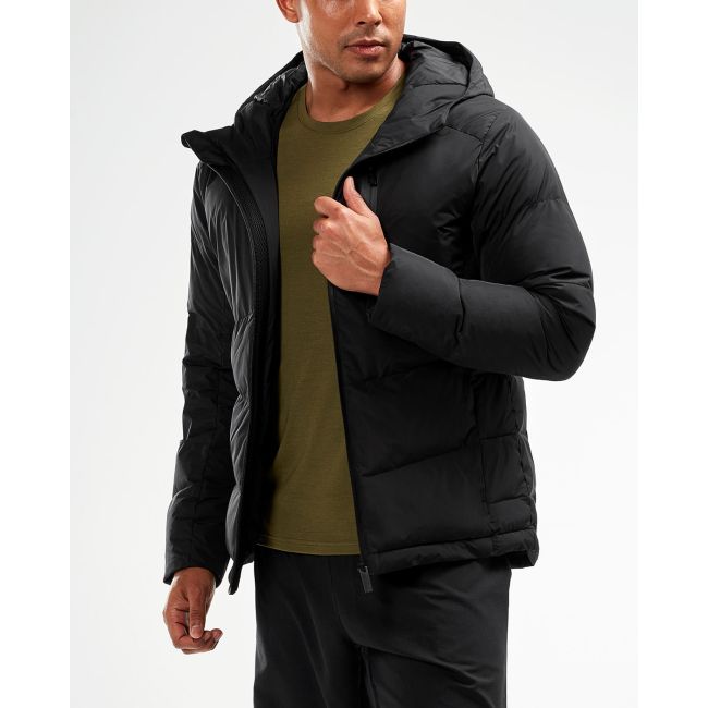2XU - Jacheta rezistenta apa barbati Transit Insulation Jacket - negru