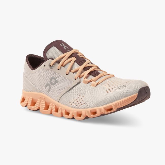 On Cloud X - pantofi alergare pentru femei - Gri Silver/Almond
