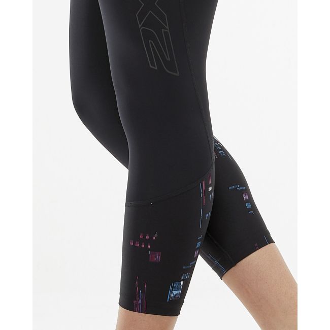 2XU - Colanti de compresie 7/8 pentru femei (cu buzunar) Accelerate Comp 7/8 Tights with Storage - negru