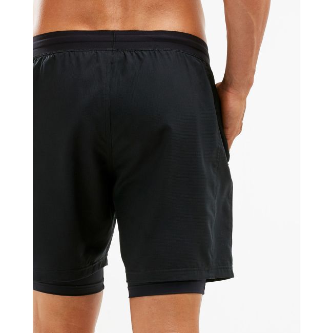 2XU - Pantaloni scurti cu compresie pentru barbati XVENT 7" 2 in 1 Comp Short - negru