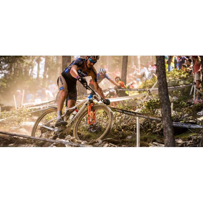 Orbea Oiz M30 - bicicleta MTB full suspension XC 29" - menta-negru