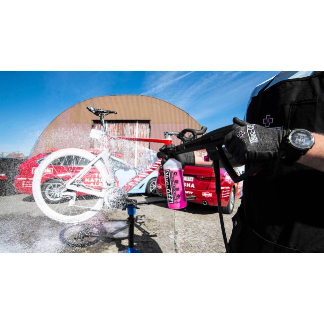 Muc-Off - Sistem de curatare cu presiune pentru biciclete si motociclete
