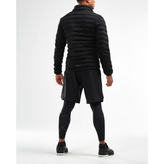 2XU - Jacheta rezistenta la apa Pursuit Insulation Jacket - negru