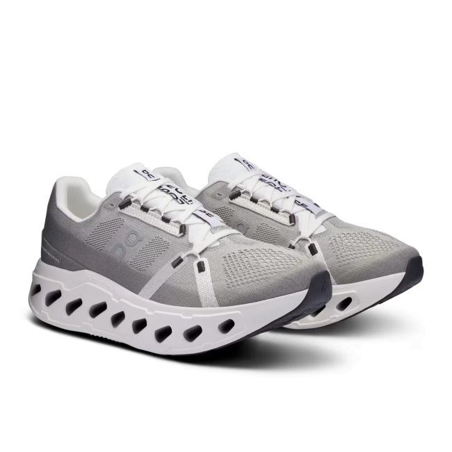 On - pantofi alergare - Cloudeclipse W - alb argintiu Alloy | White