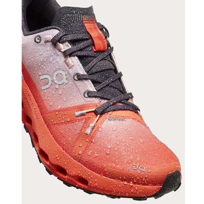On Cloudsurfer Trail waterproof - pantofi alergare pentru femei - portocaliu flacara mov deschis