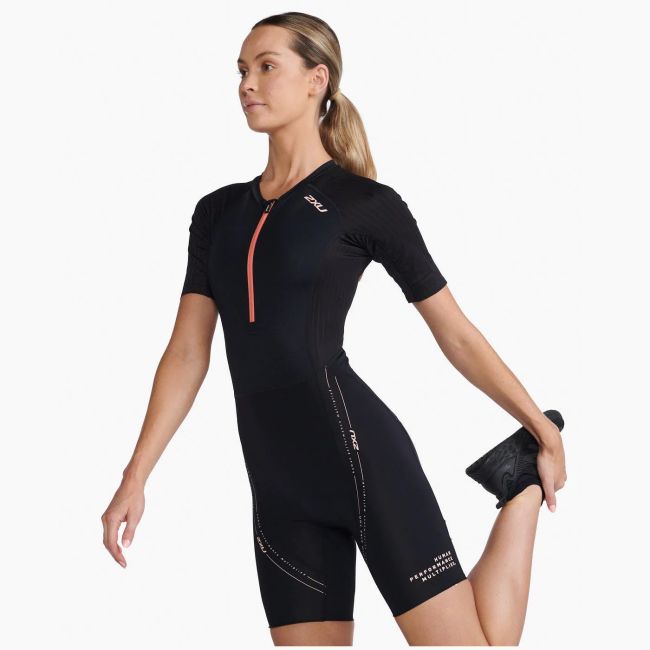 2XU - costum triatlon femei cu maneca scurta Aero Sleeved Trisuit - negru portocaliu coral