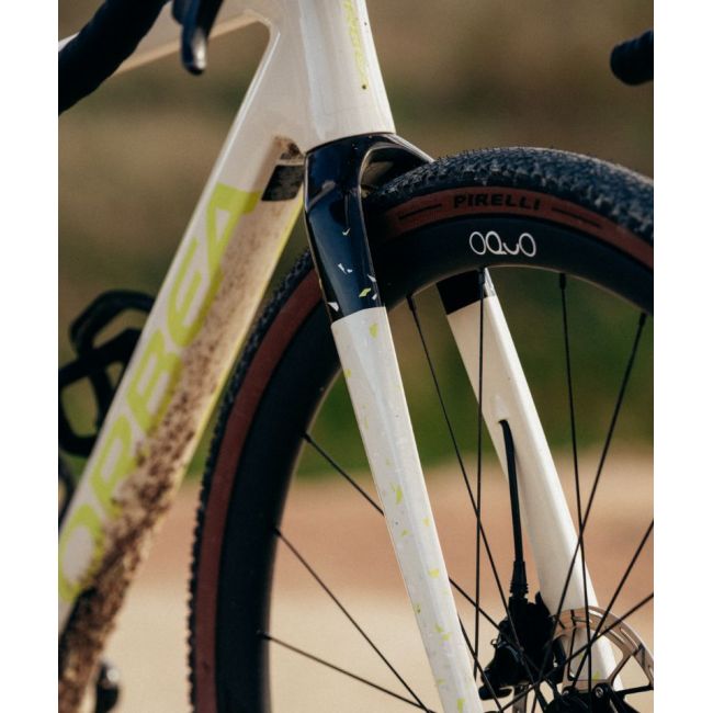 Orbea Terra M20iTEAM - bicicleta gravel - alb Ivory White-Spicy Lime (Gloss) - 2024