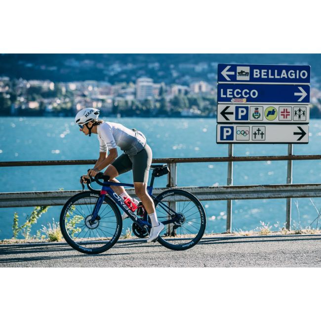 Castelli - pantaloni scurti ciclism cu bretele pentru femei Free Aero RC bibshorts - visiniu