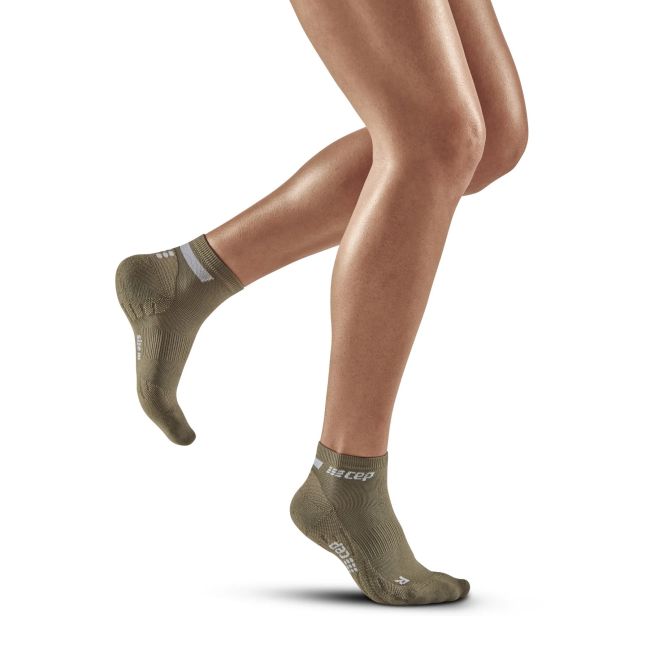 CEP - sosete compresie scurte femei The Run W Socks Low Cut - verde inchis maslina gri deschis