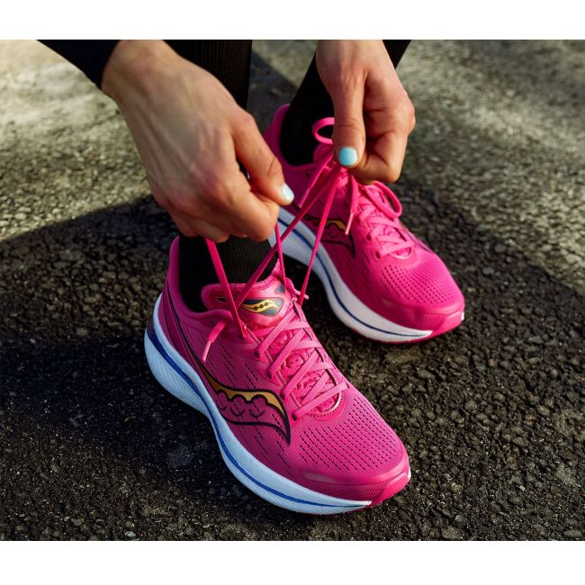 Saucony - pantofi alergare pentru femei Endorphin Speed 3 - rosu Rose galben alb