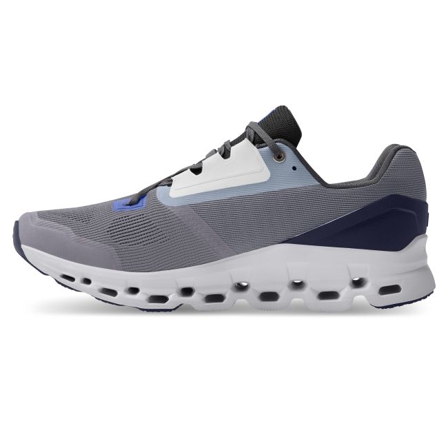 On Cloudstratus - pantofi alergare pentru barbati - gri deschis Fossil gri inchis Midnight alb