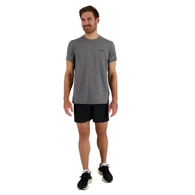 2XU - Pantaloni scurti de alergare pentru barbati Light Speed 7" Cover Shorts - negru reflectorizant