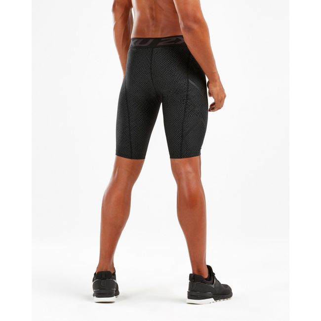 2XU - Pantaloni scurti de compresie pentru barbati Print Accelerate Compression Shorts - negru gri