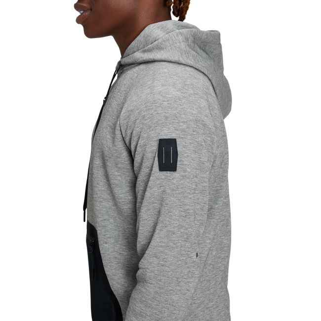 On Cloud - hanorac sport pentru barbati On M Hoodie - gri deschis negru