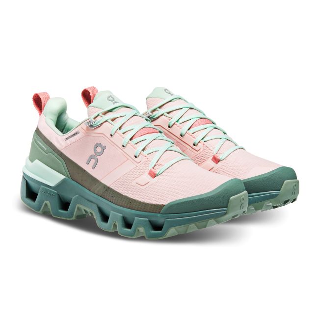 On Cloudwander Waterproof - pantofi alergare pentru femei - roz deschis verde iedera