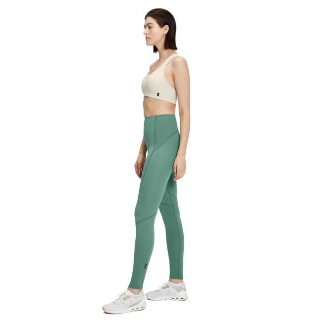 On Cloud - bustiera sport femei Active Bra - maro deschis perla alb