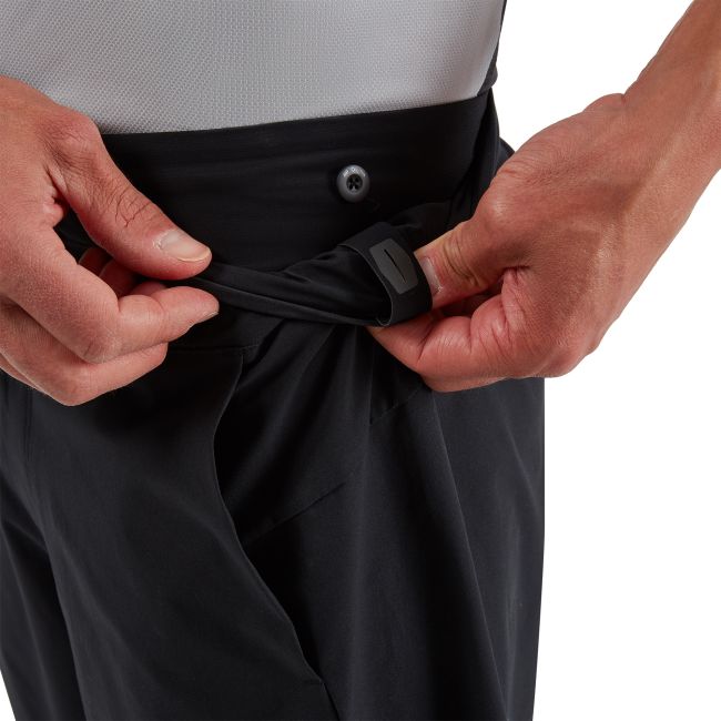 On Cloud - pantaloni scurti pentru barbati Hybrid Shorts - negru