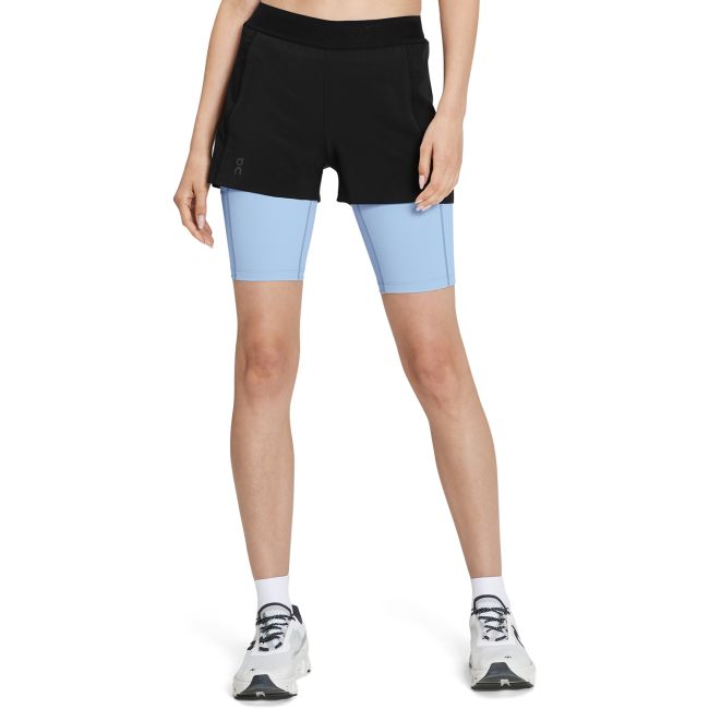 On Cloud - pantaloni scurti pentru femei Active Shorts - negru albastru deschis stratosfera