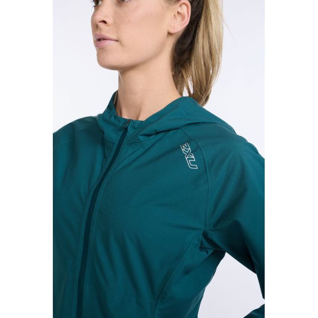 2XU - jacheta impermeabila cu elemente reflectorizante - Light Speed Waterproof Jacket - albastra jade