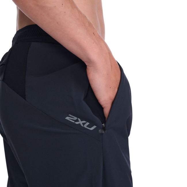 2XU - pantaloni lungi alergare - Light Speed Jogger - negru
