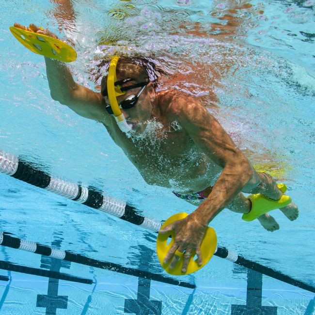 Finis - palmare inot Manta Paddles - galben