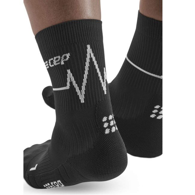 CEP - sosete medii de compresie 18cm pentru femei Mid Cut Heartbeat - negru dark clouds alb
