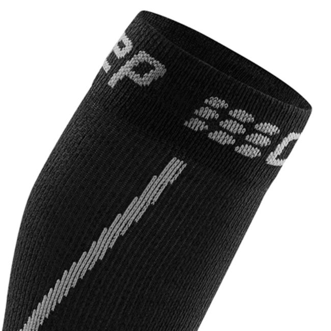 CEP - Sosete de compresie pentru barbati alergare iarna Winter Run Socks - gri inchis negru