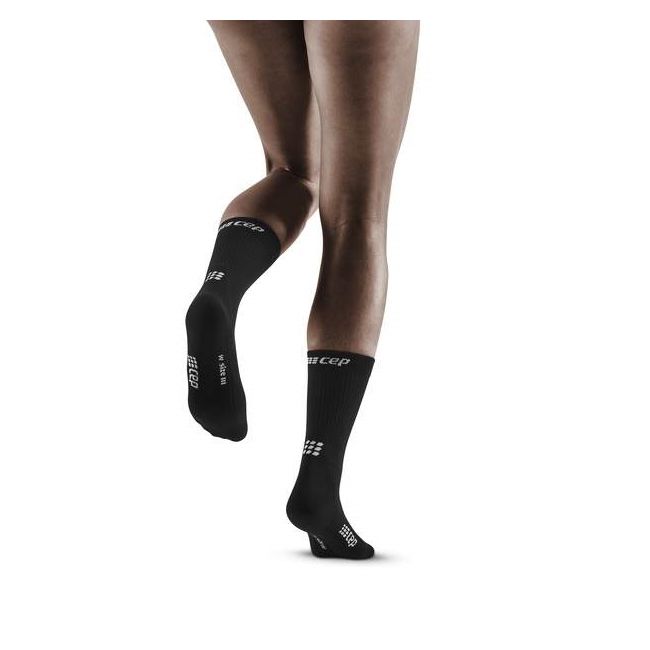 CEP - Sosete scurte compresie mid cut pentru femei Xtra Mile socks - negru alb