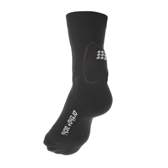 CEP - ortho calcaiul lui Ahile - Achilles Support Compression Short Socks W - Negru